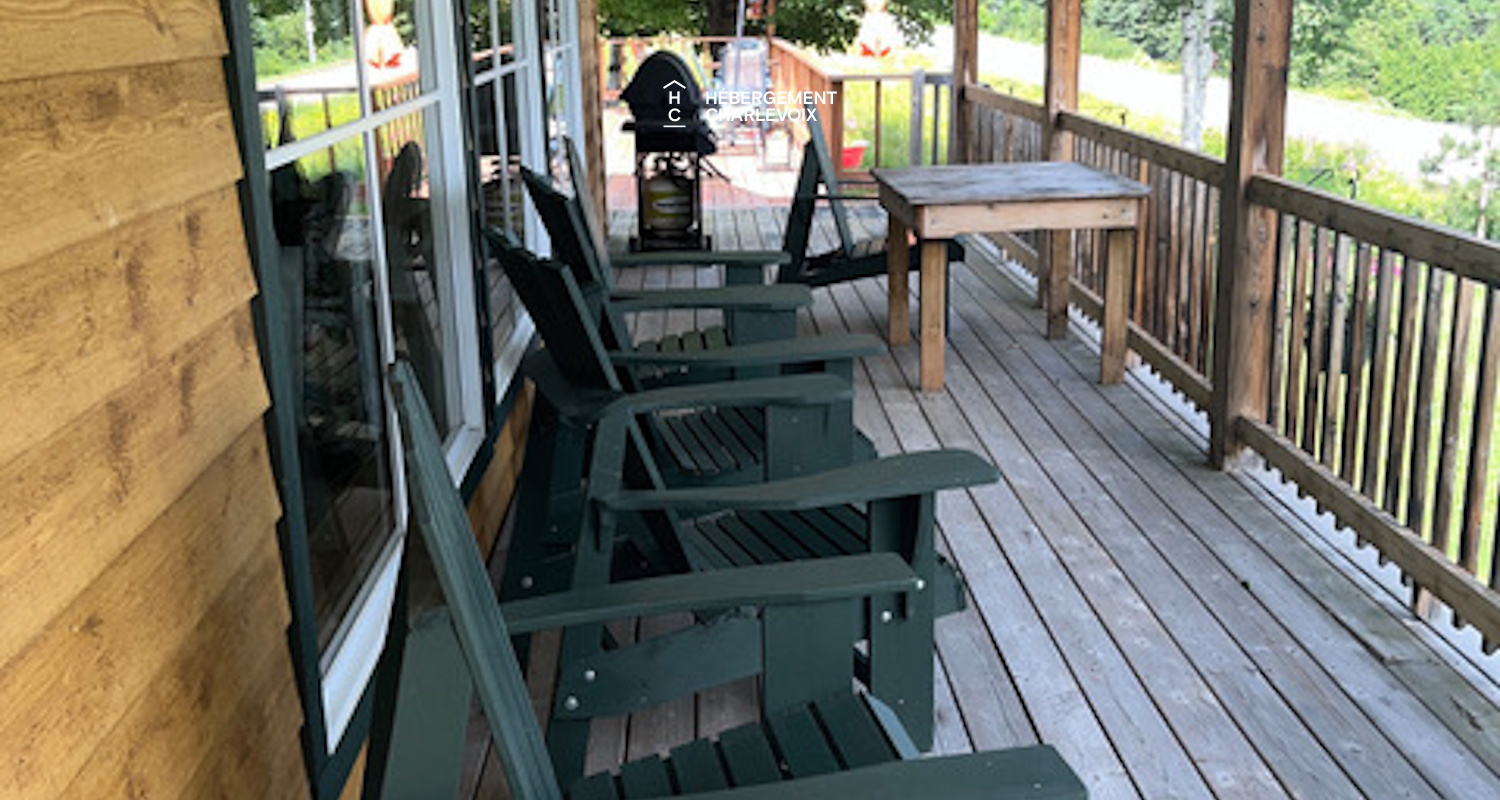 Le 167 - Panoramic view on the river